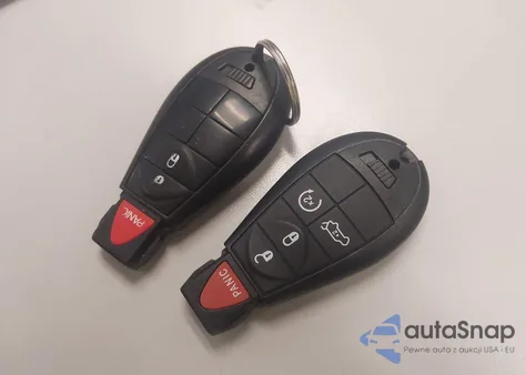 2016 Jeep Cherokee Latitude из США, поврежденный, VIN 1C4PJMCB5GW236196